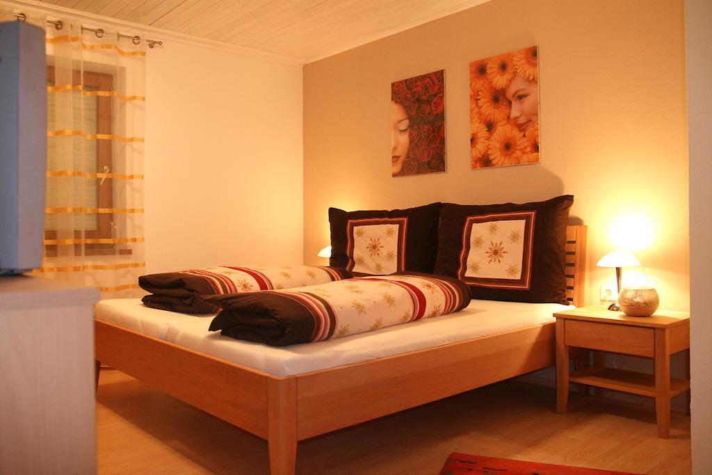 Ferienwohnung Kreidl Schlitters Zimmer foto